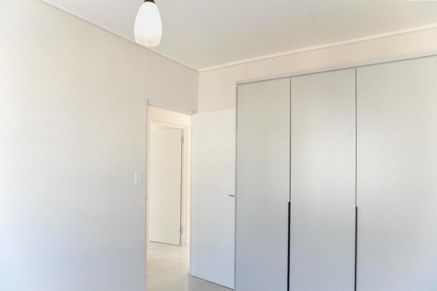 To Let 2 Bedroom Property for Rent in Sandown Western Cape